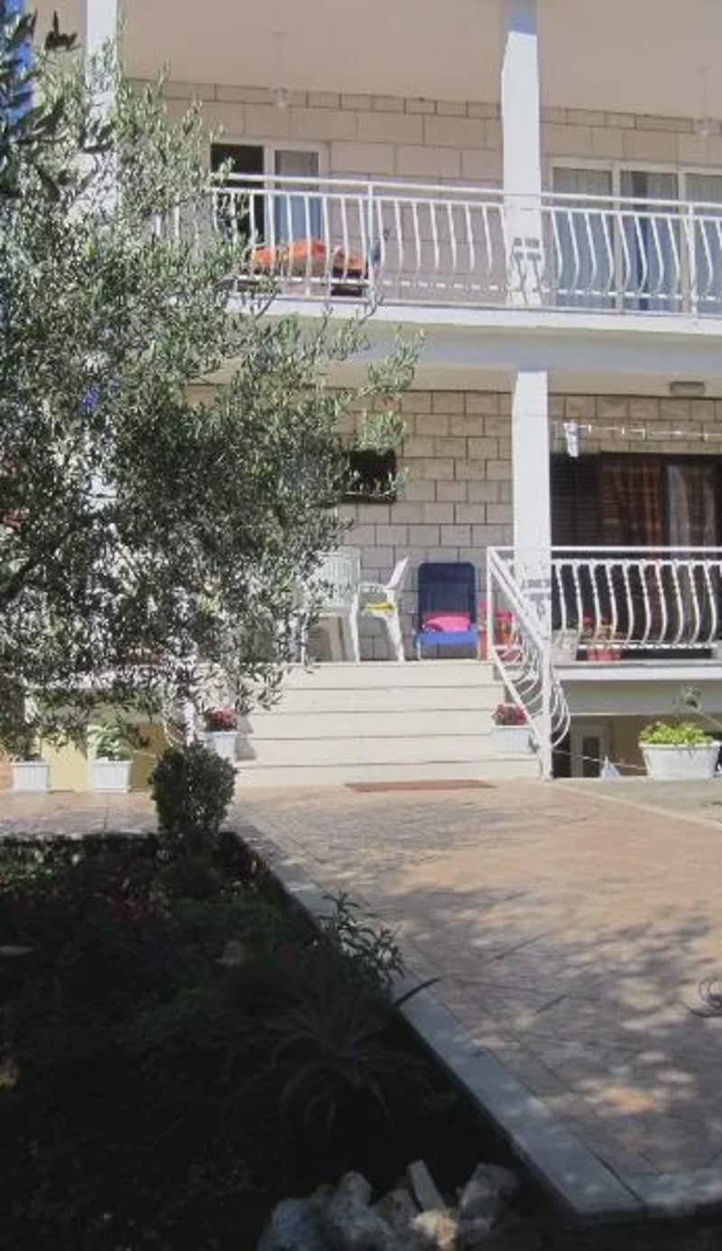 Apartments Biočić