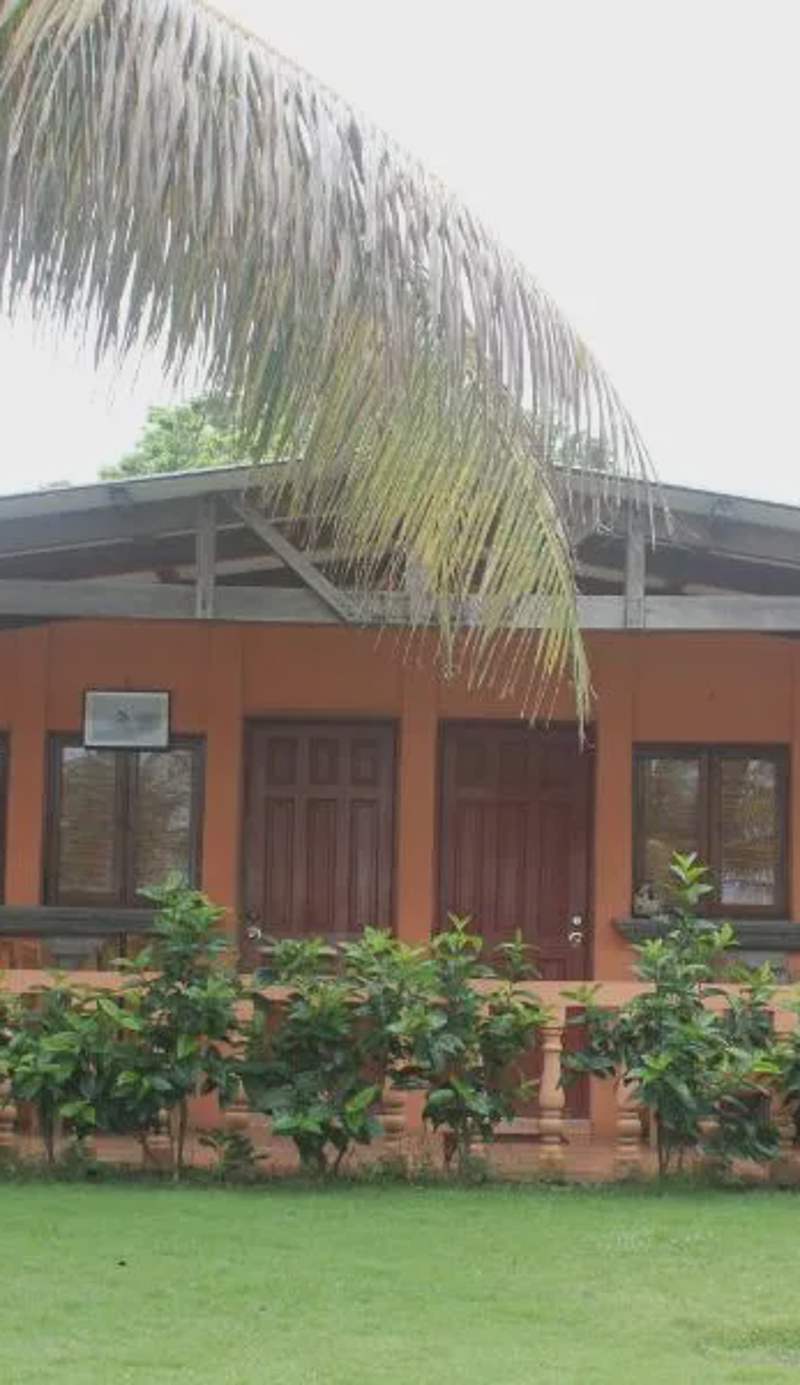 Punta Roca Surf Resort