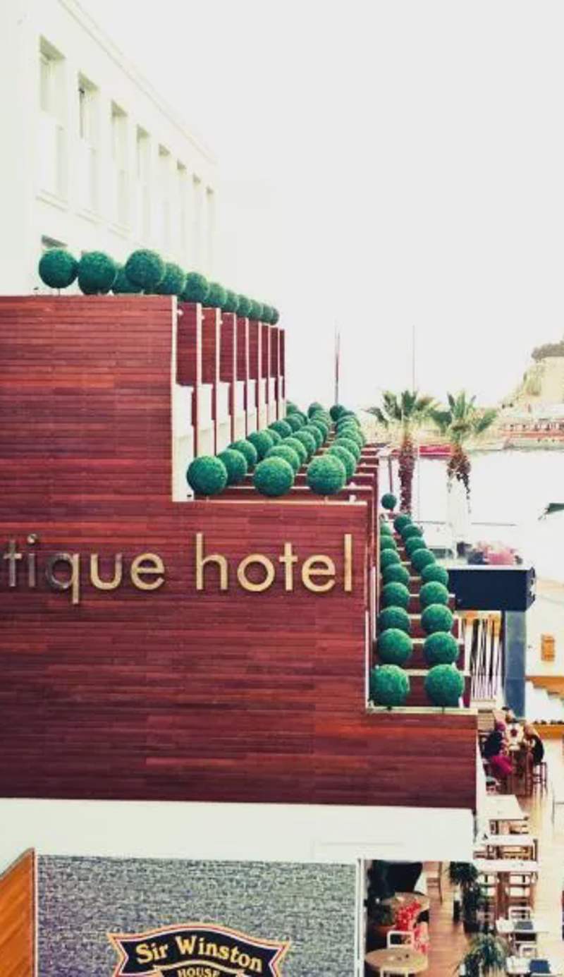 Efe Hotel