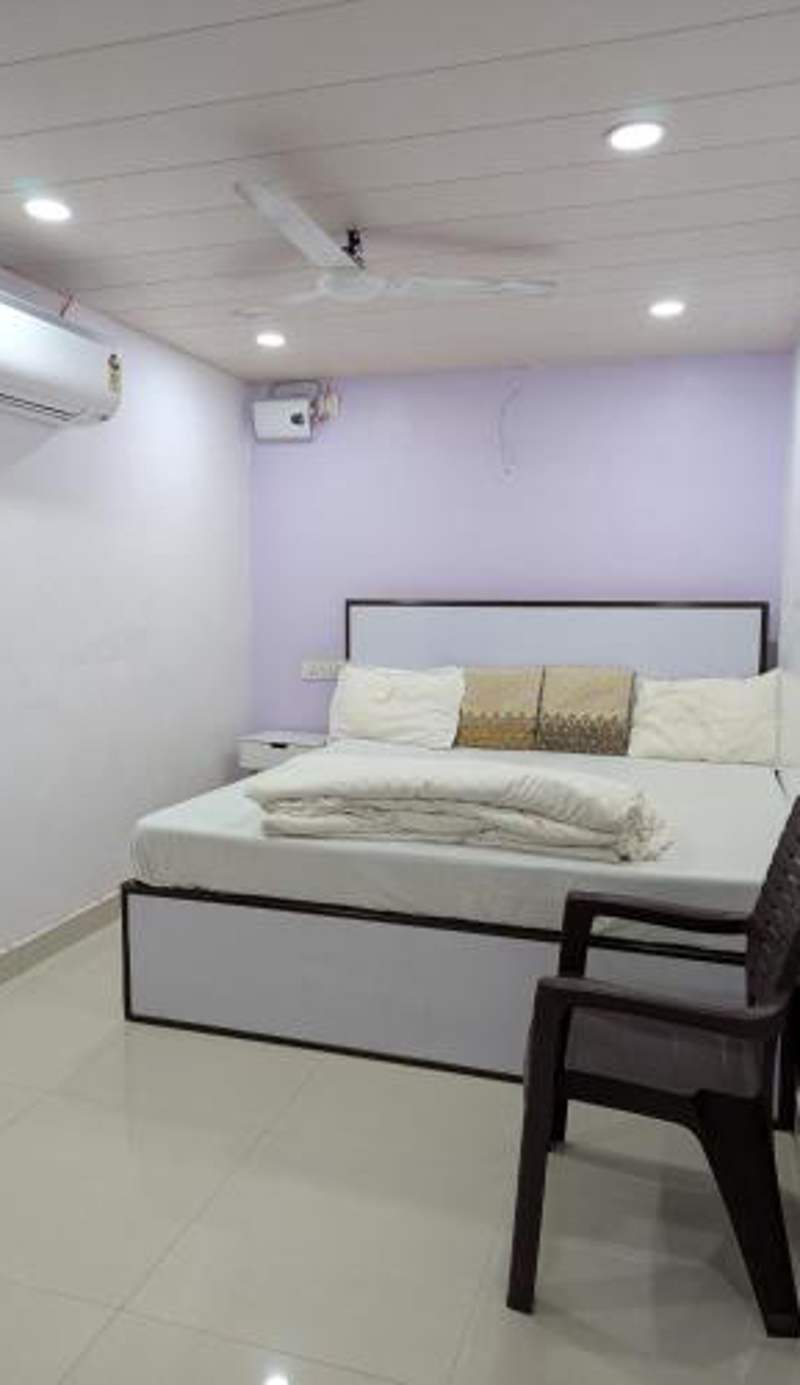 Meenakshi Guest House