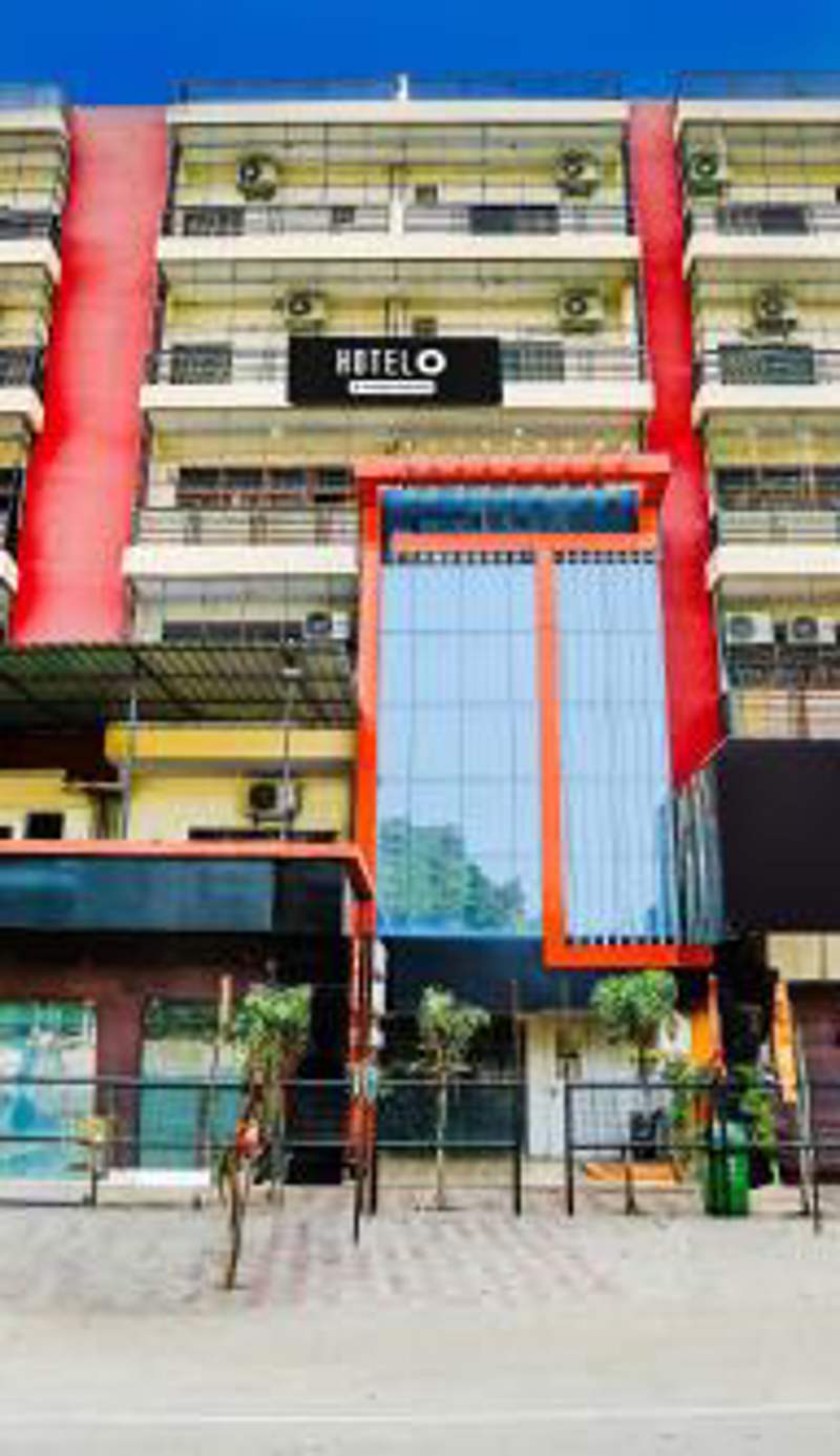 Super Hotel O Hyderabad Gate IIT BHU