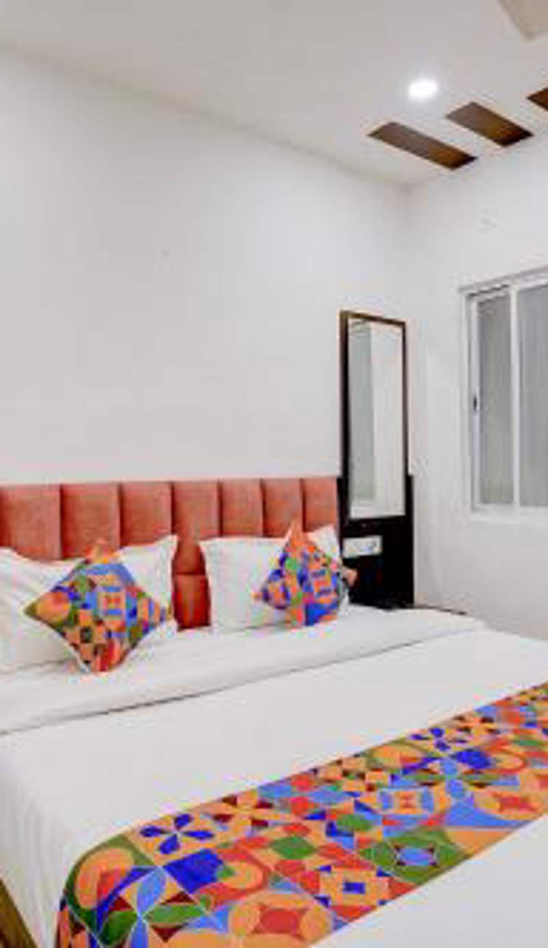 FabHotel Swastik Villa
