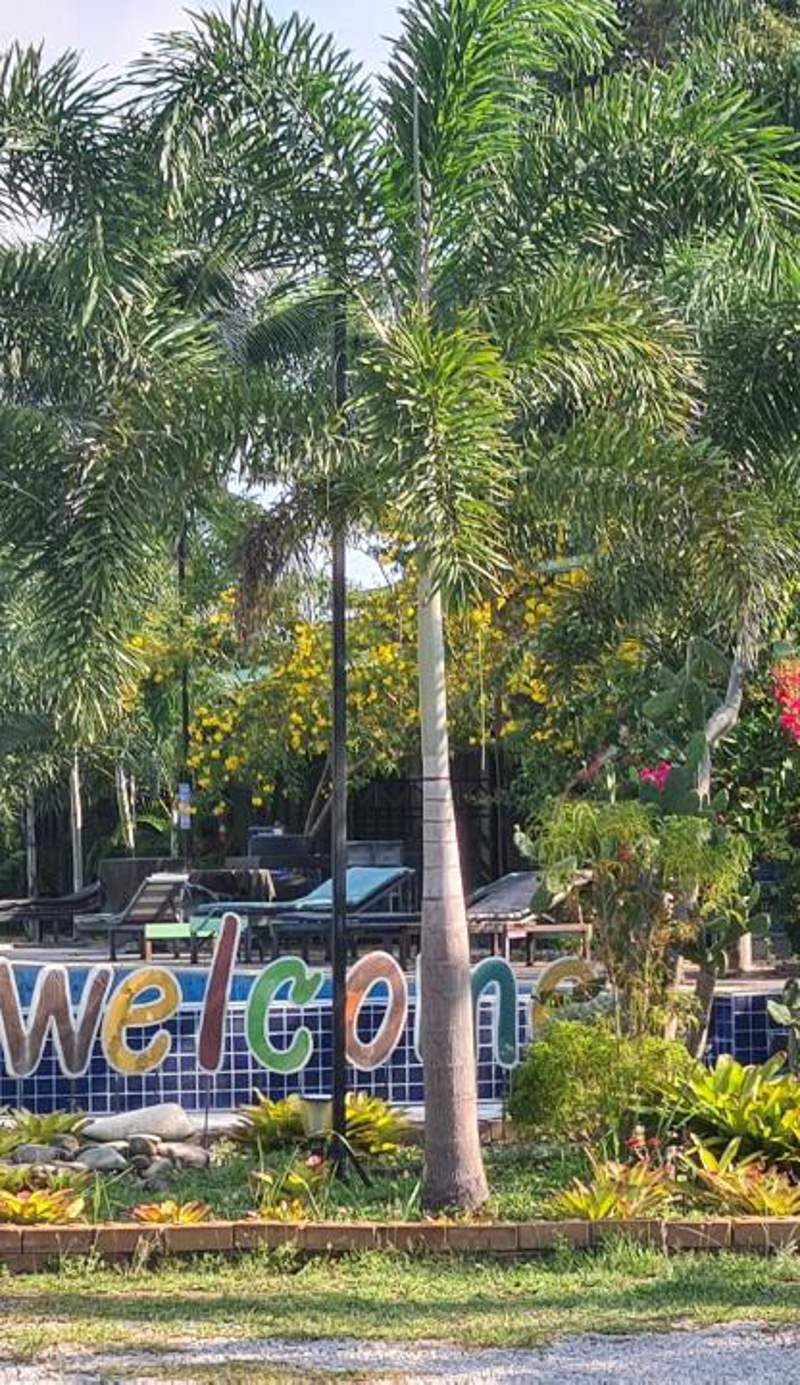 Moonshine Resort Chumphon