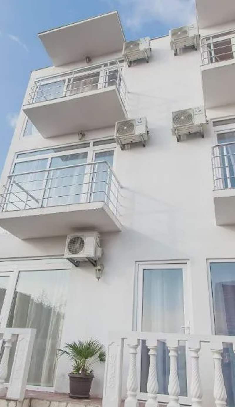 Rooms and Apartments Milana