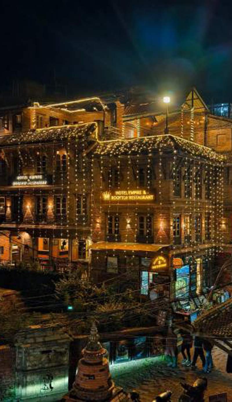 Hotel Empire & Rooftop Restaurant
