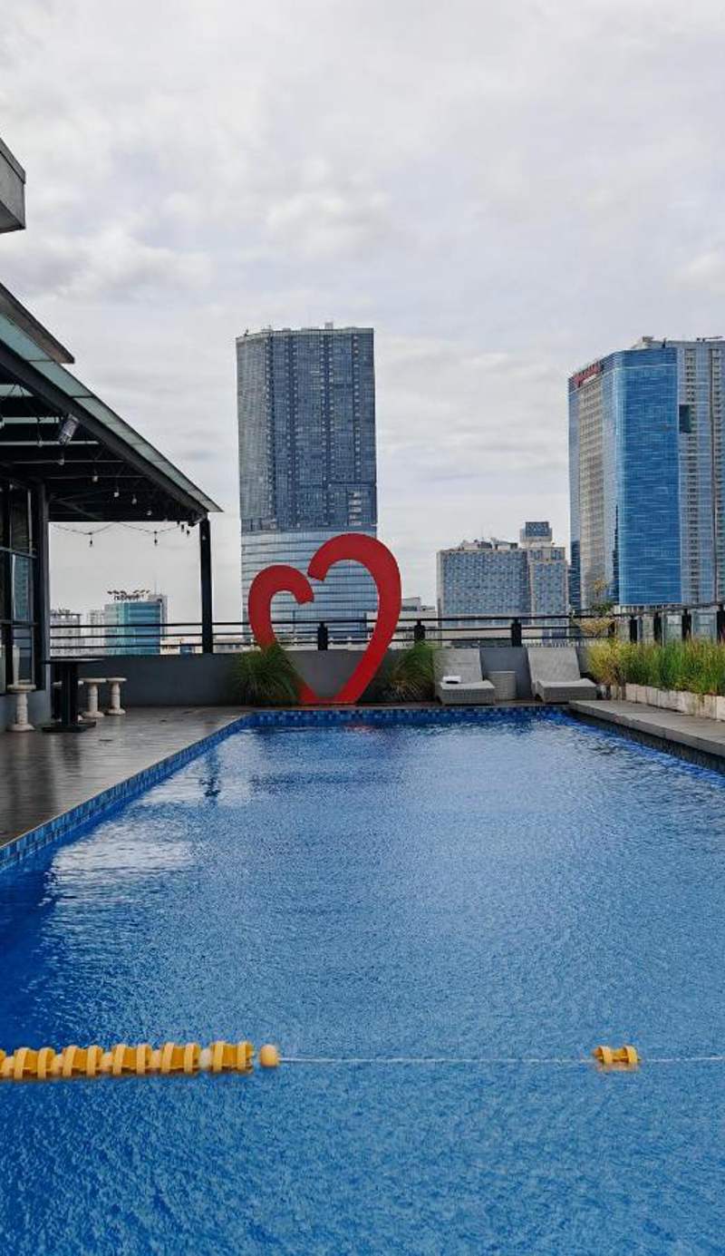 Surabaya River View Hotel