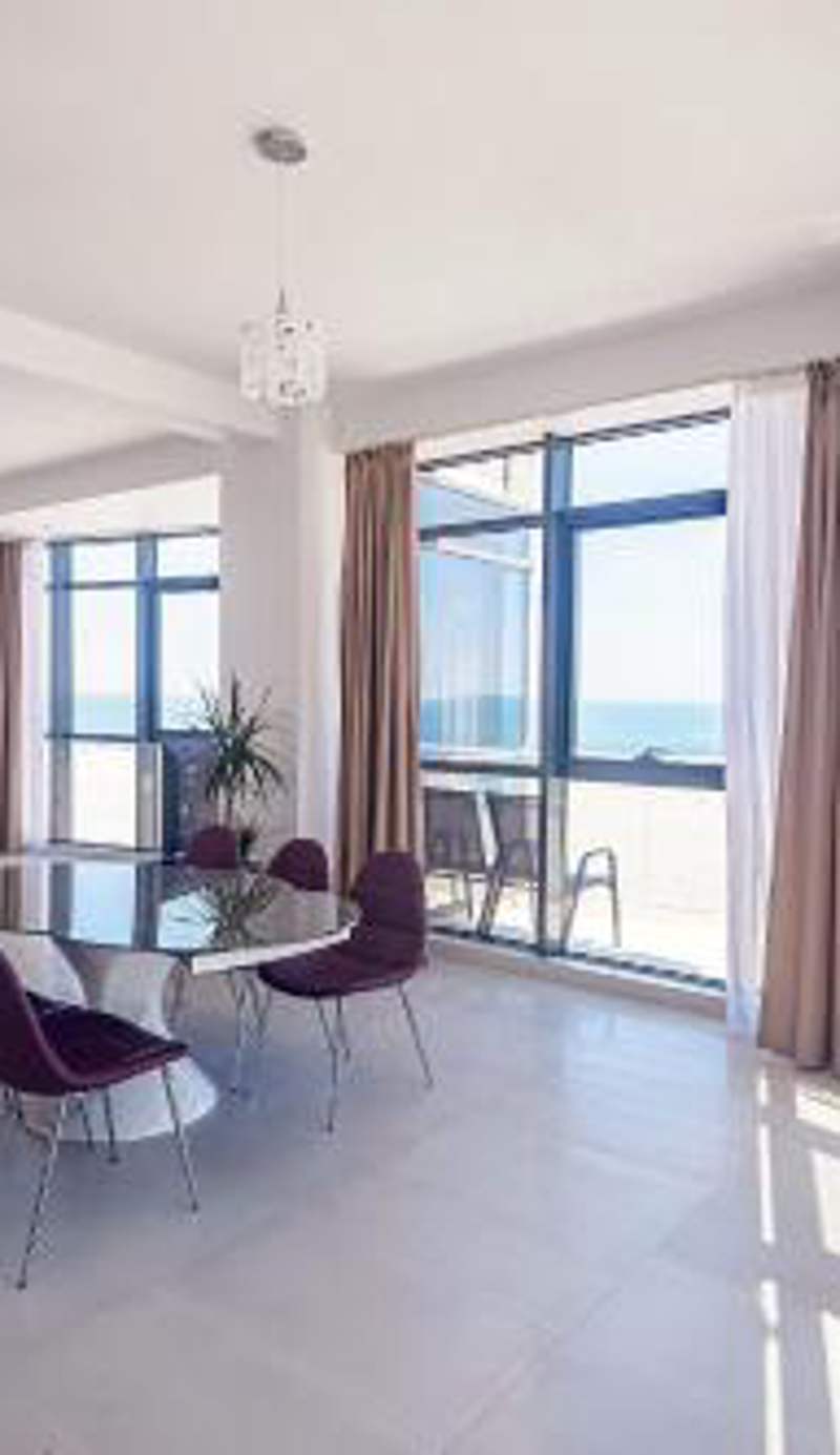 Riviera Residence Apartments