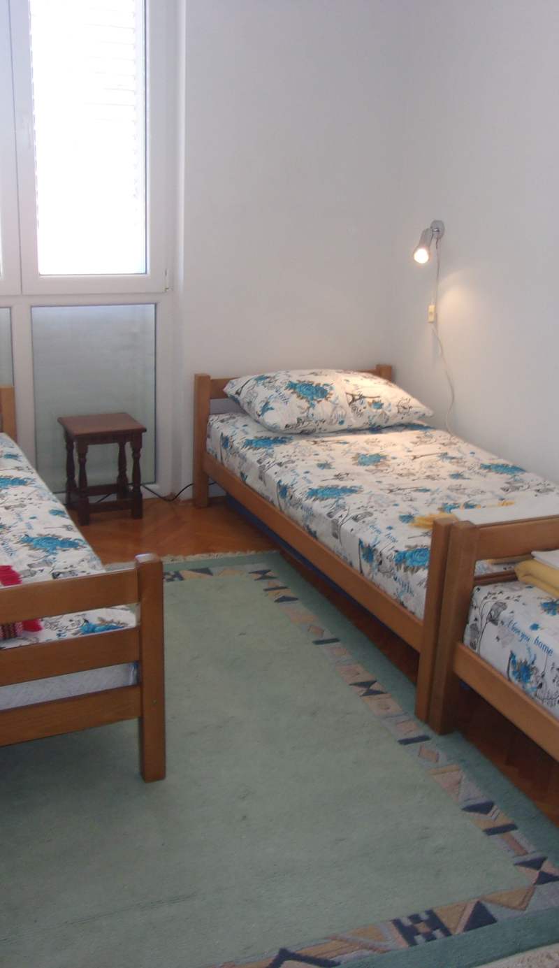 Apartment Port