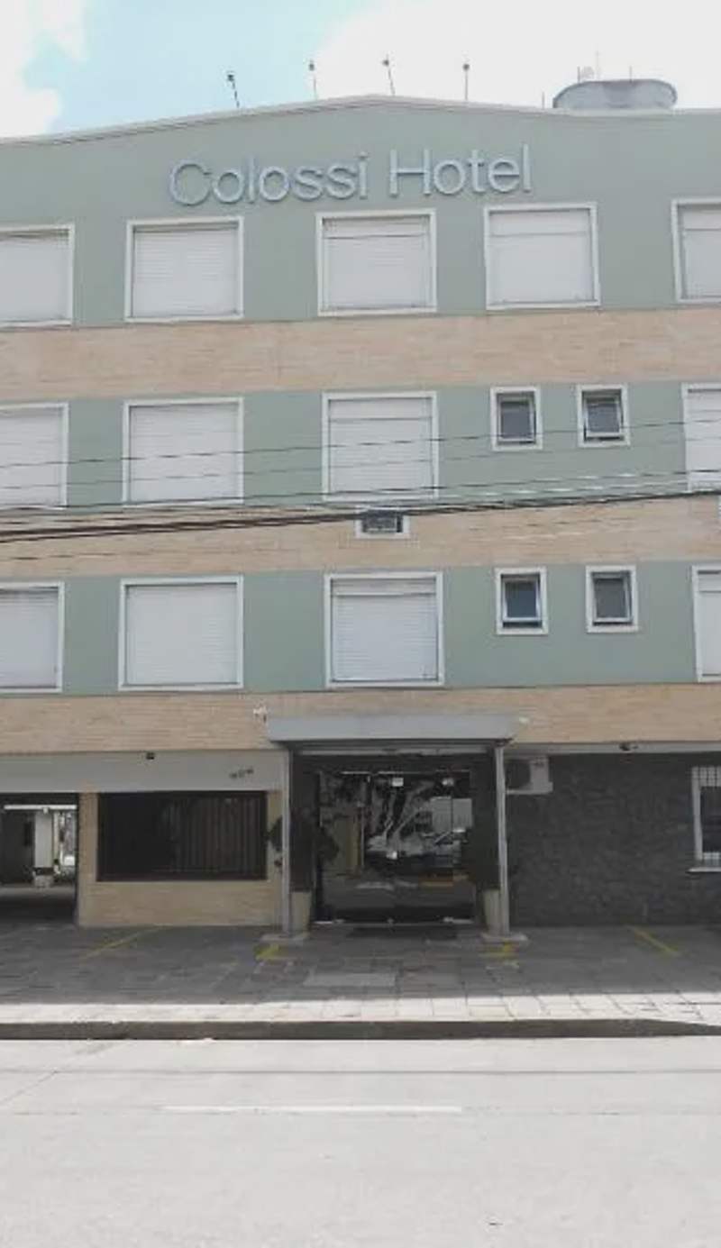 Colossi Hotel