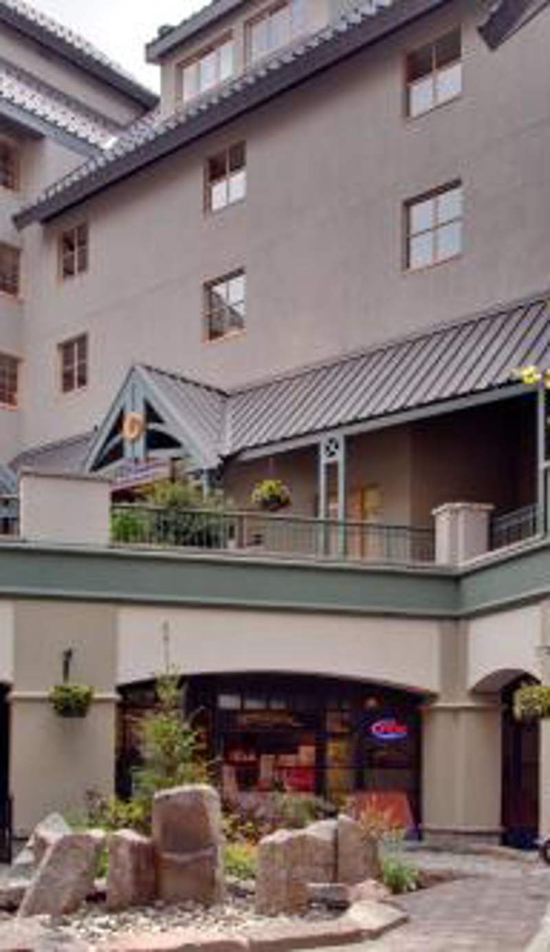 Whistler Peak Lodge