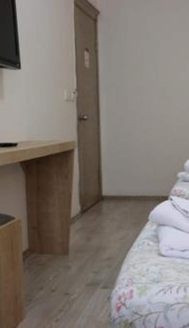Golden Apple Hotel