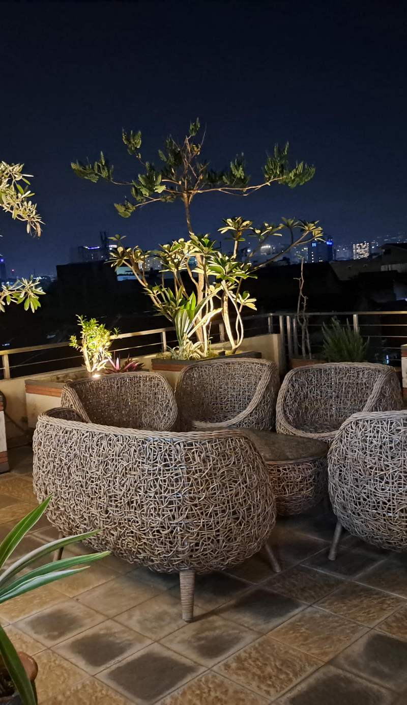 G10 GUEST HOUSE