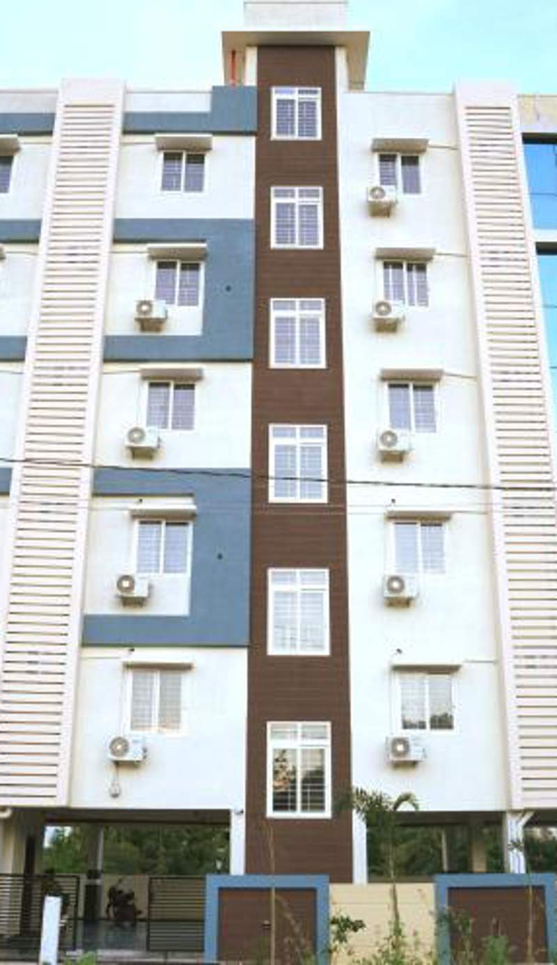 EPIC Rooms - MADHURAWADA