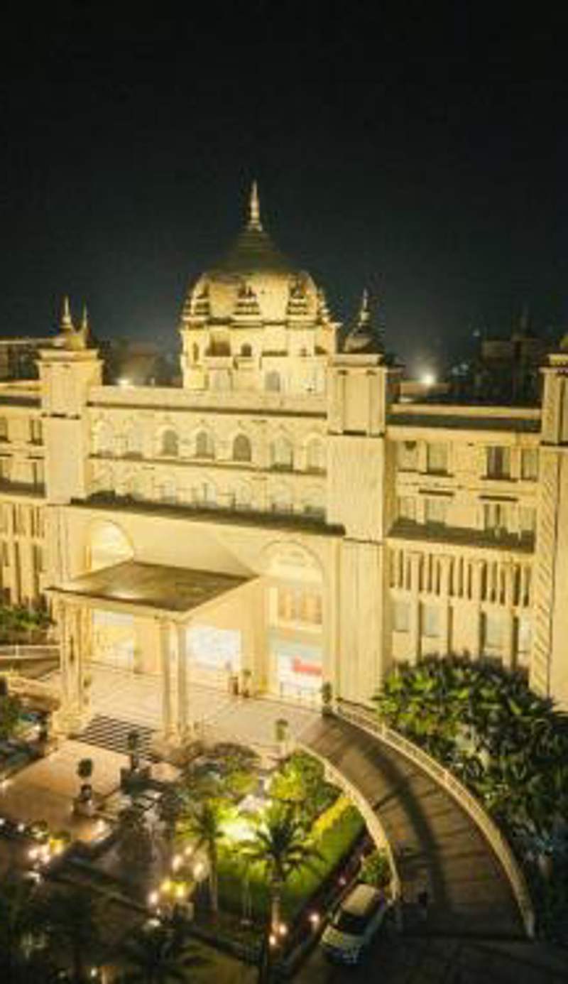 Classic Sapphire Ananta Bundi