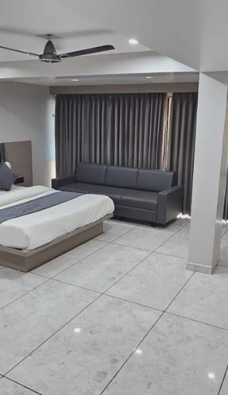 R K Villa HOTEL