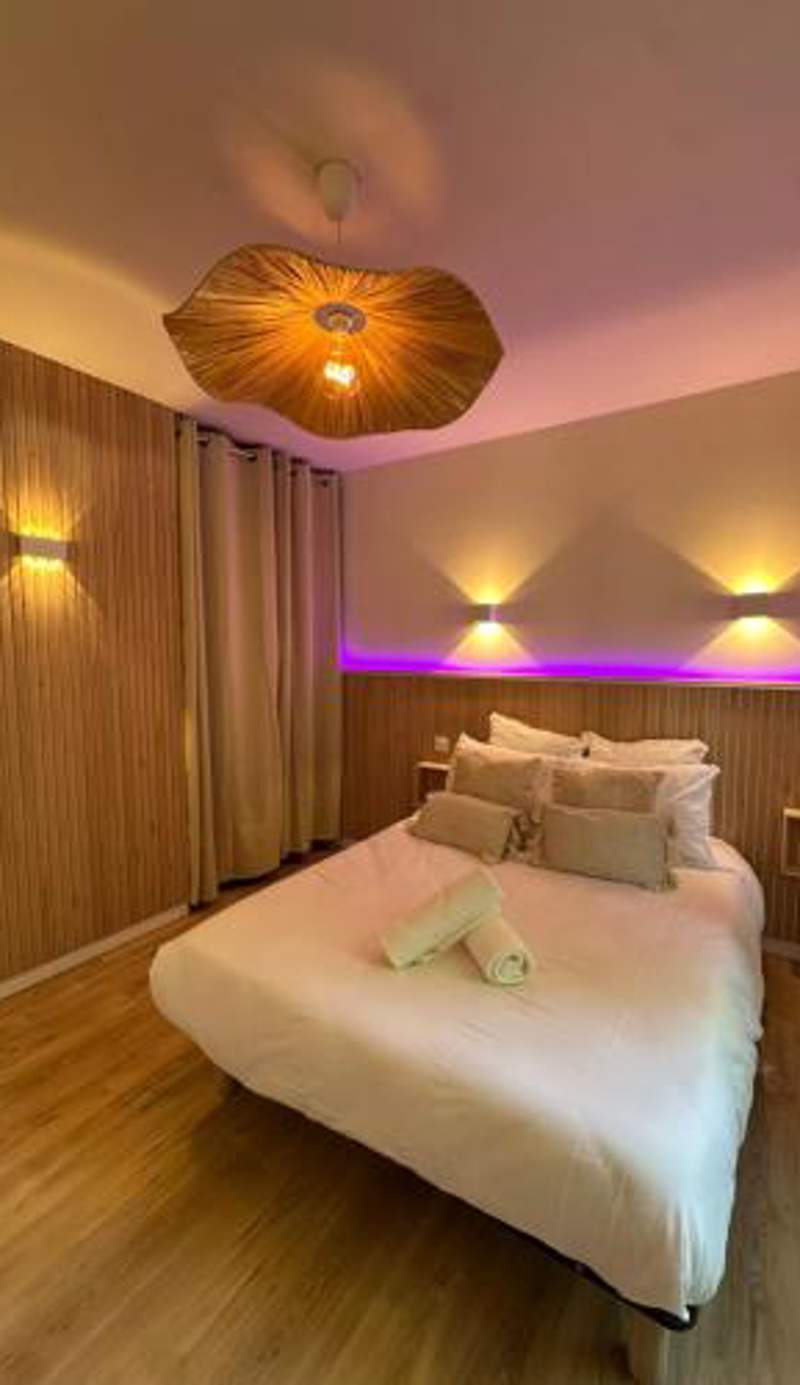 Studio MBS 2- Cosy, Tramway, Wifi, Parking, Equipé
