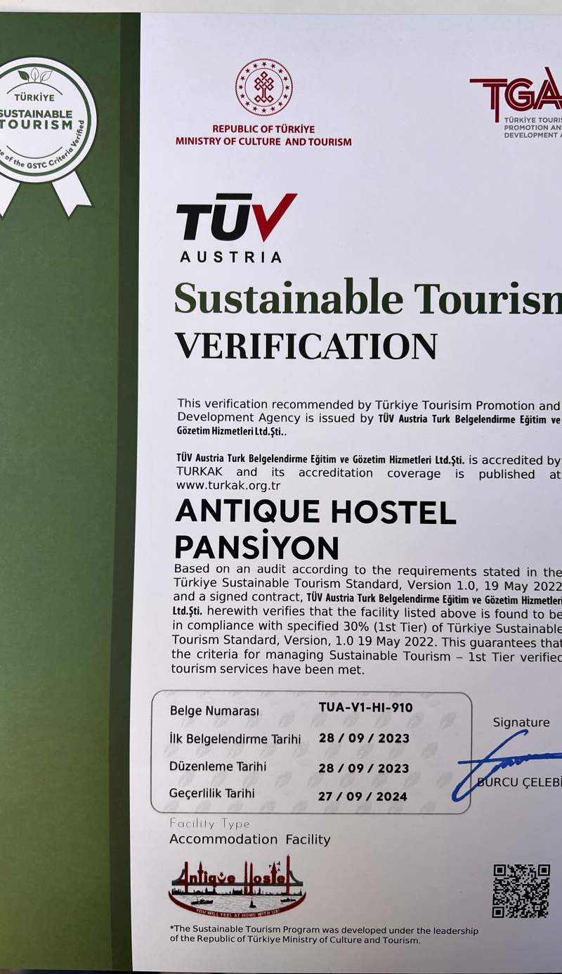 Antique Hostel