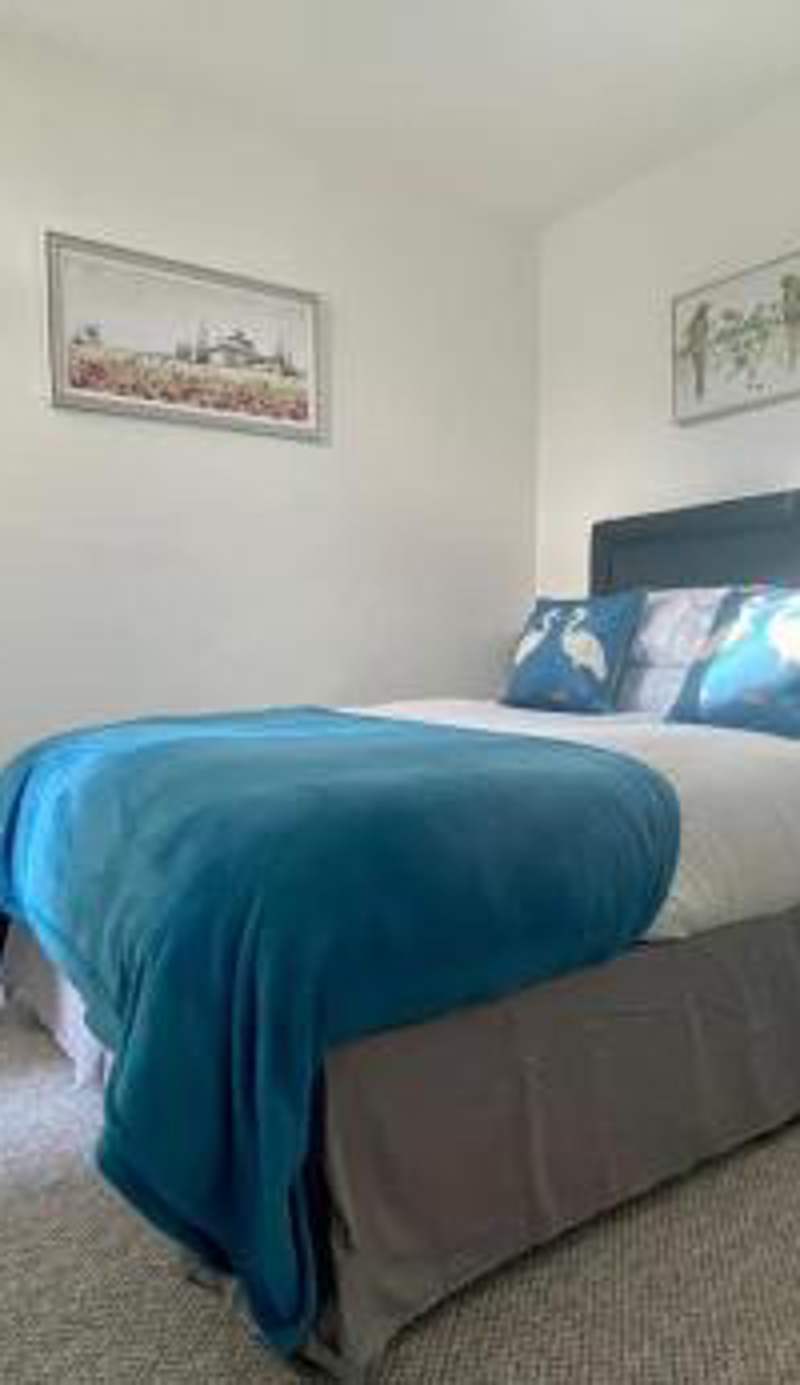 64 Bath Road - ground floor