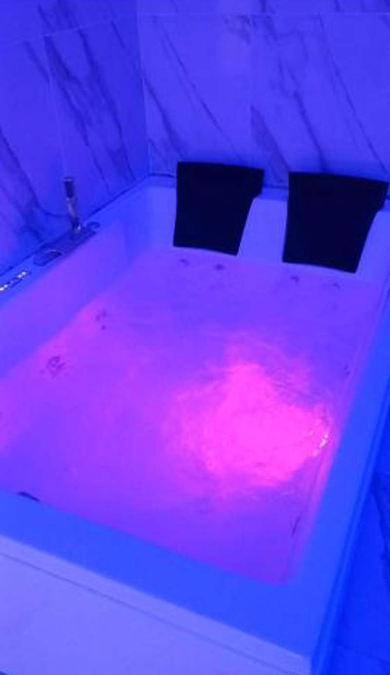 Jacuzzi Suite King
