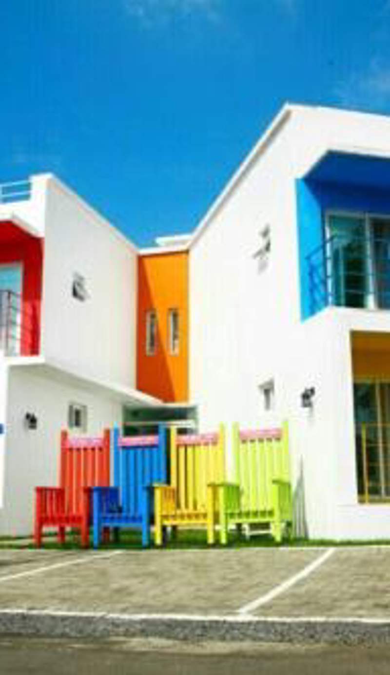Cozy House & Tour