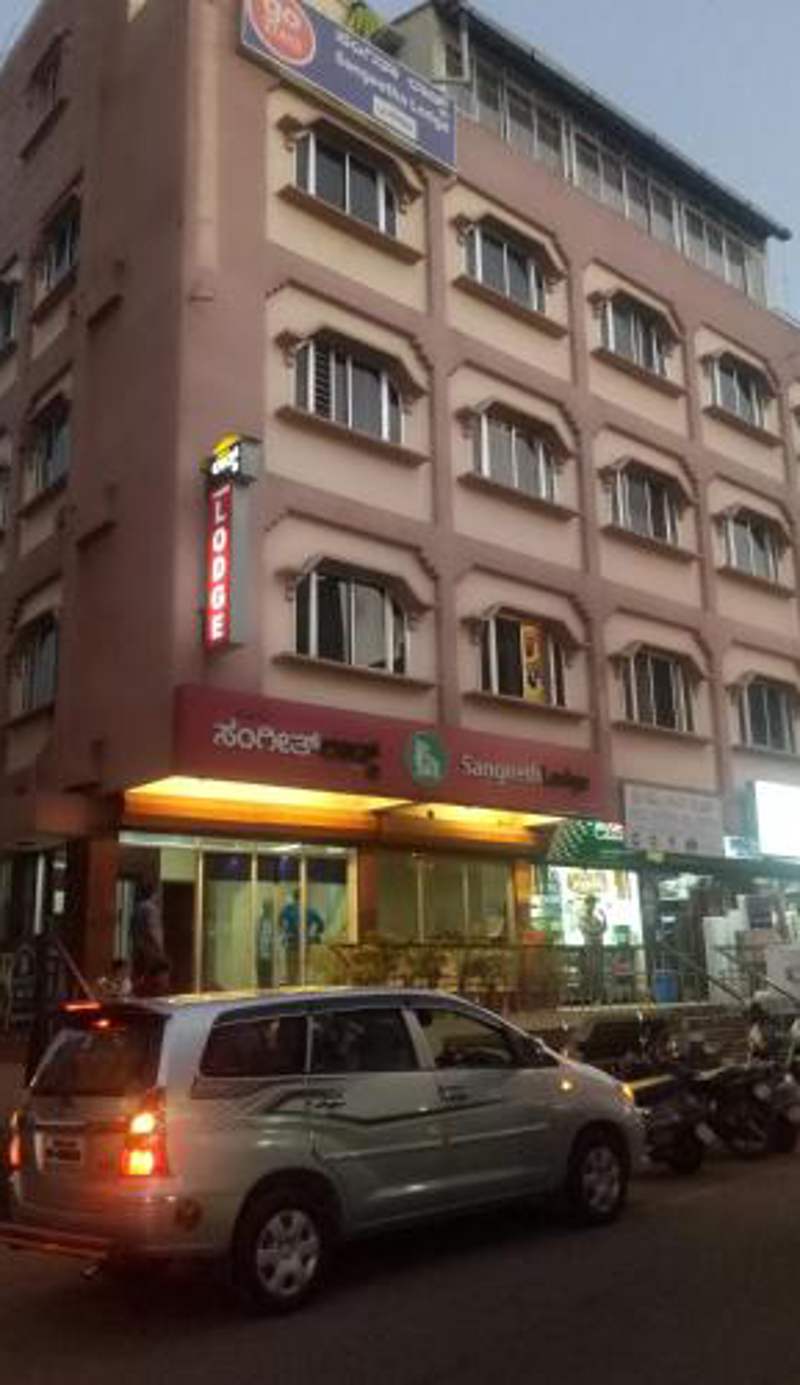 hotel sangeeth lodging