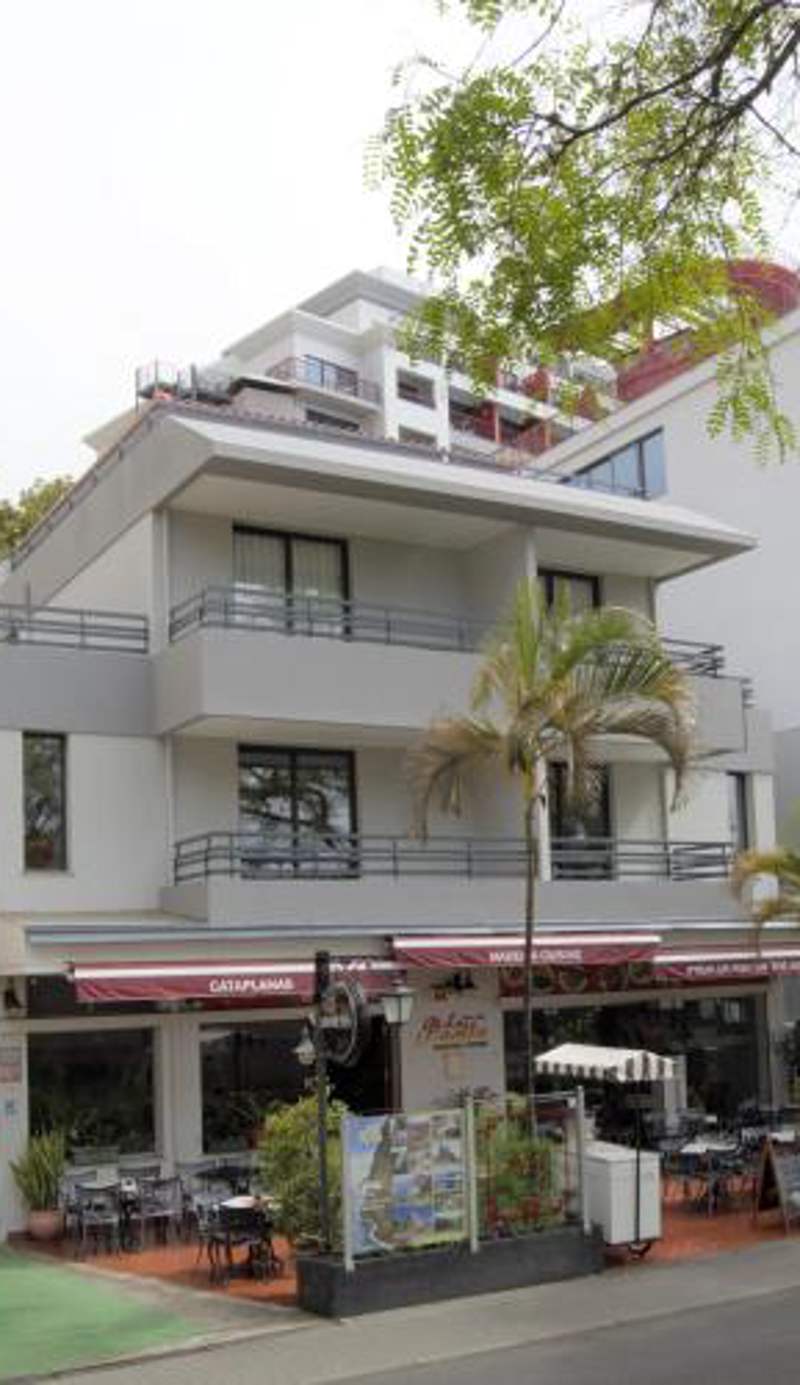 Apartamentos Turísticos Vitoria by Petit Hotels