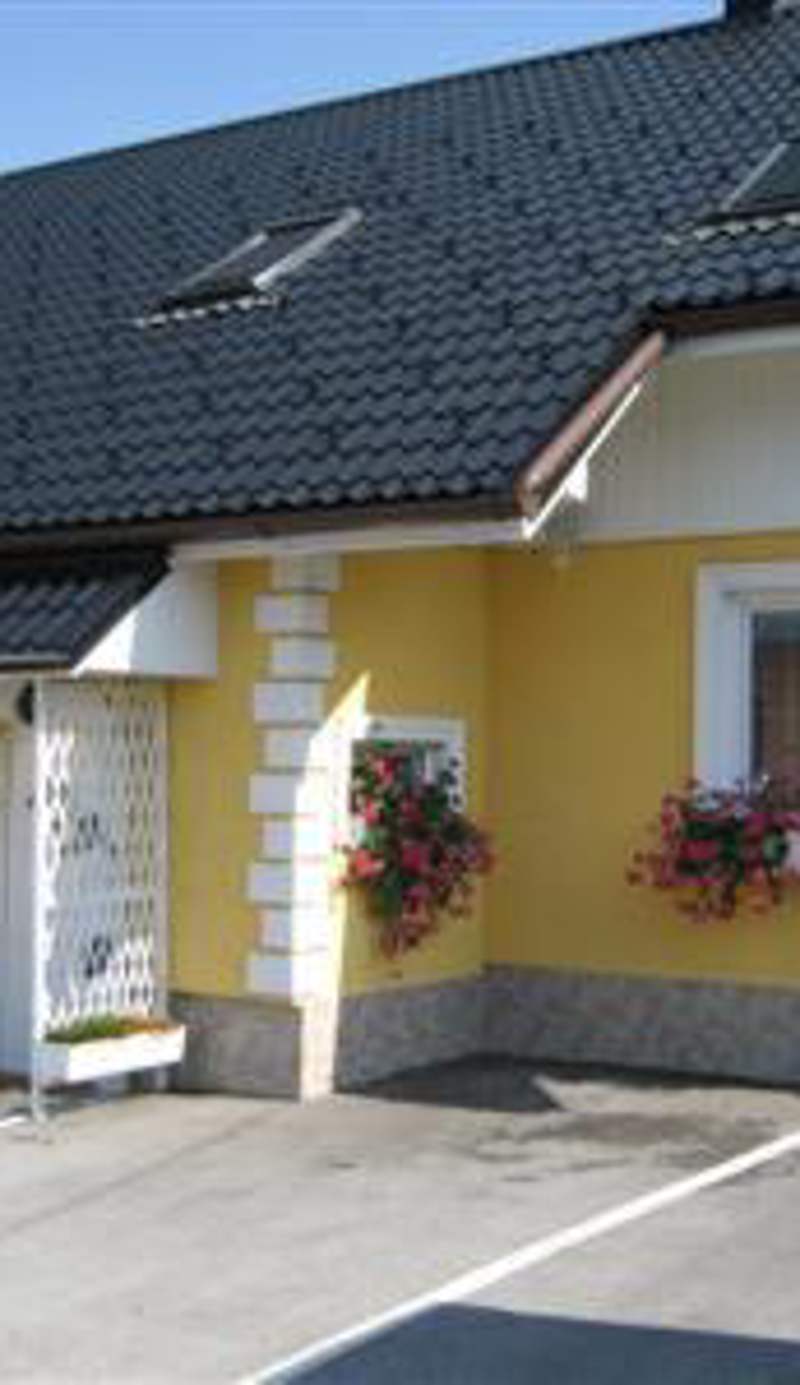 Mekina Guesthouse