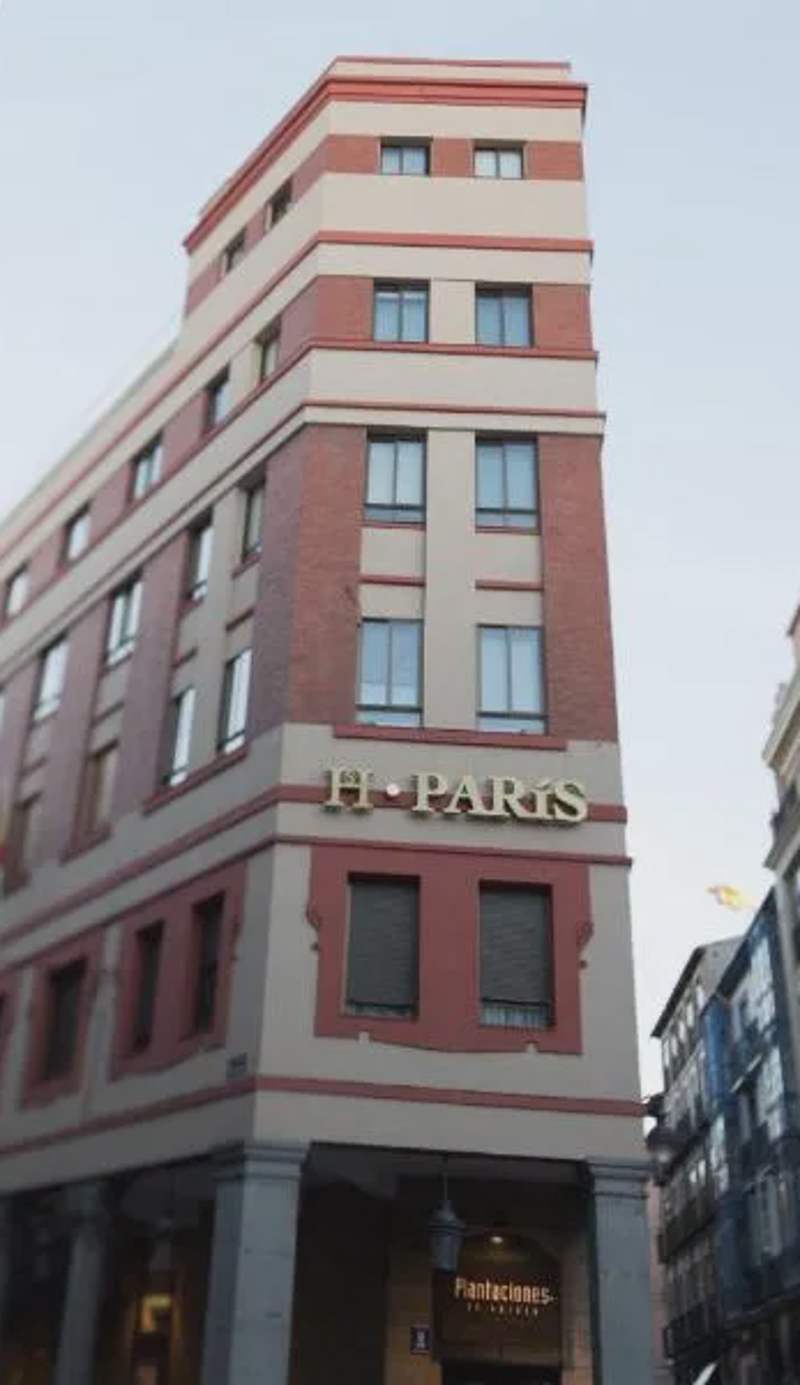Hostal Paris