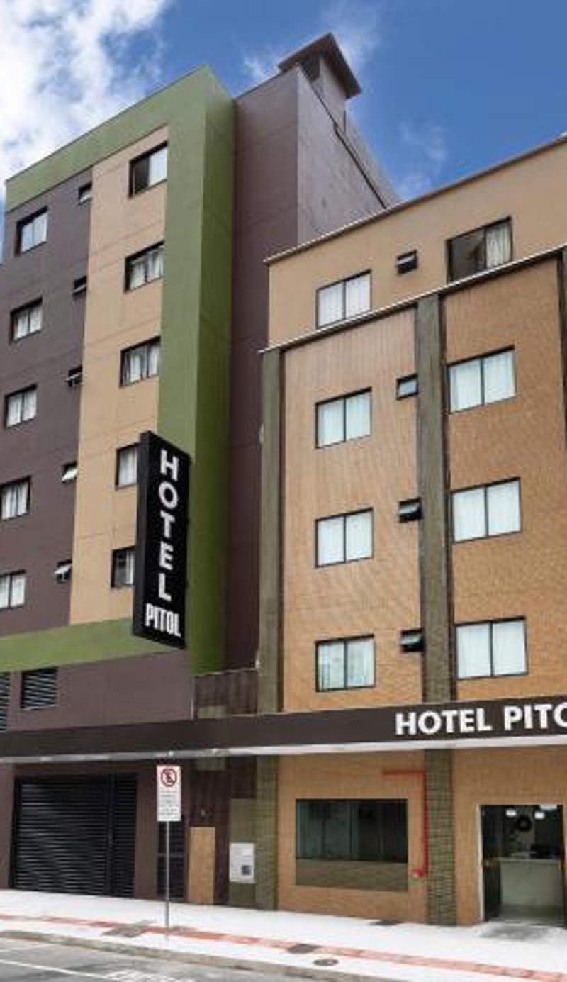 Hotel Pitol