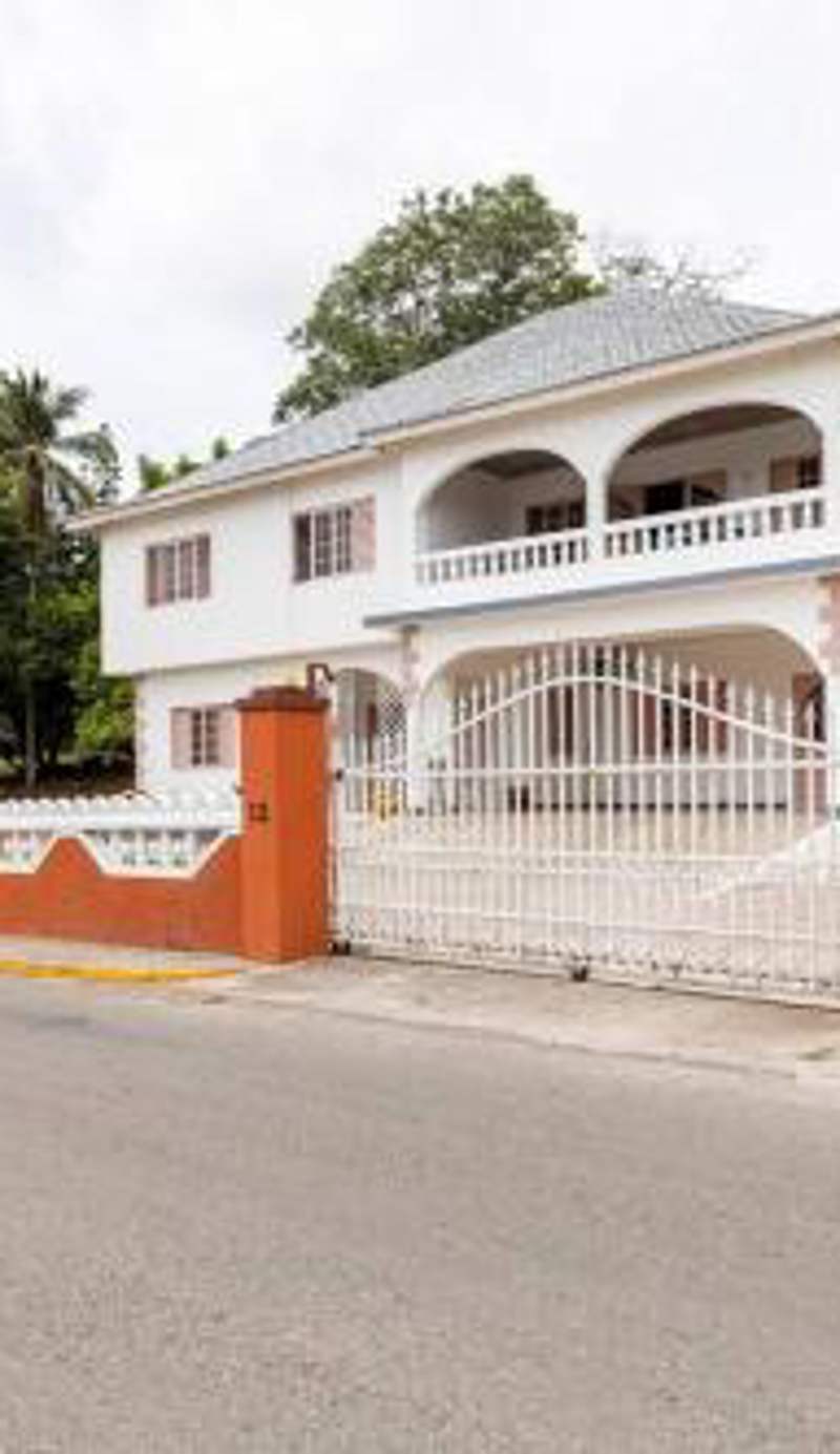 Shaw Park Gem Apt 12A