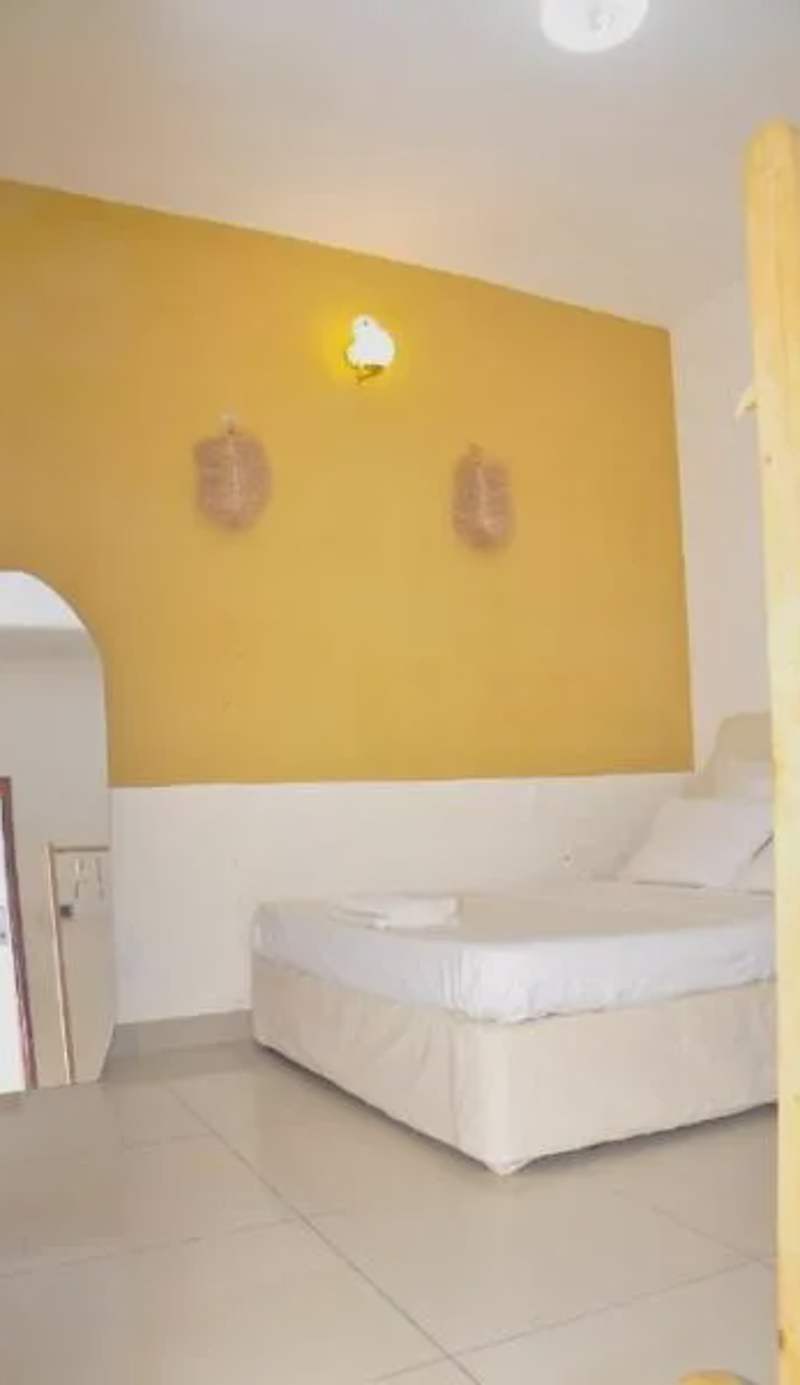 Apt 2 chambres déco africaine - aéroport à 7min, plage à 200m