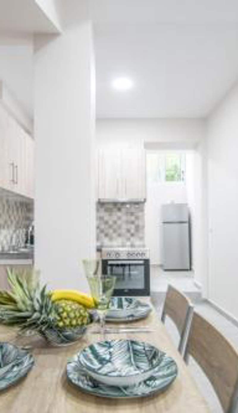 J & A Kandilas Apartment