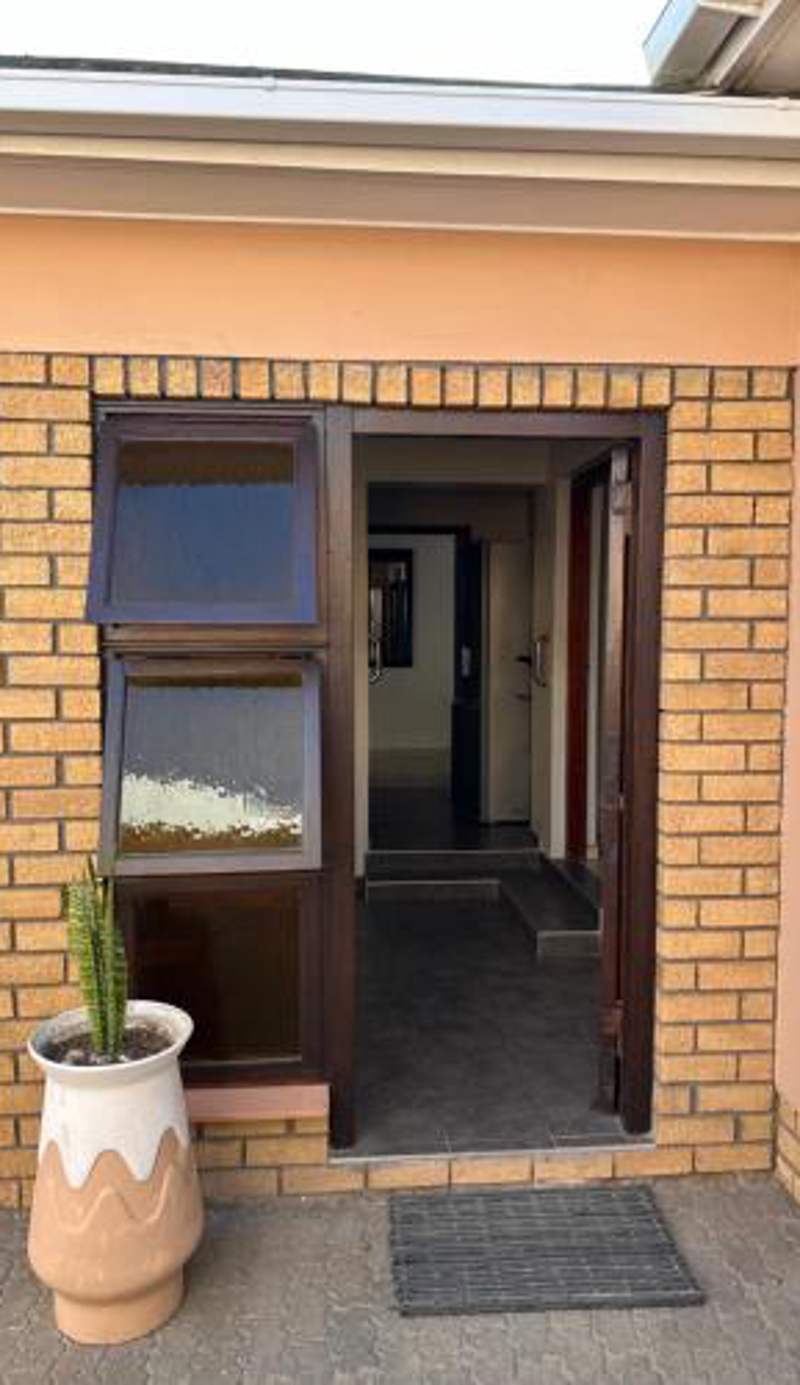 36 Schwester Frieda Vineta Self Catering Flat