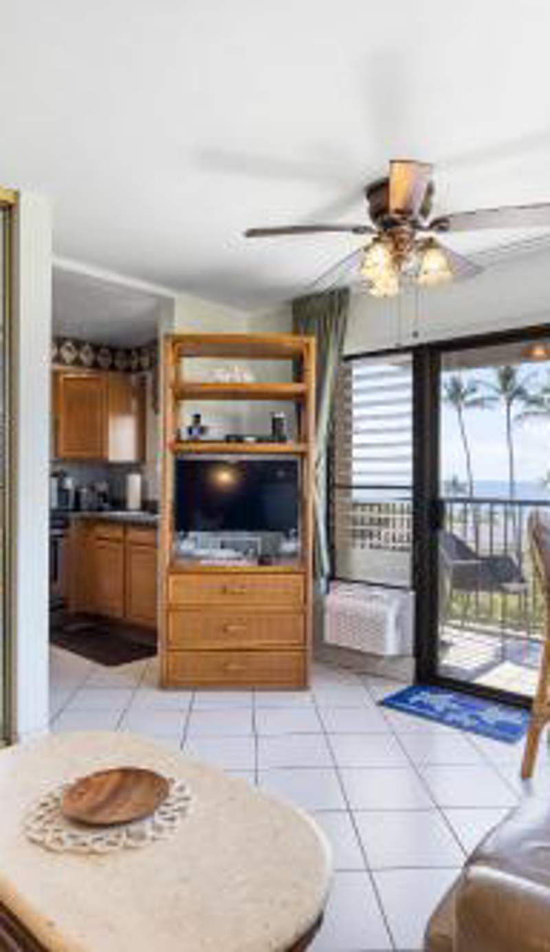 Kihei Akahi C401