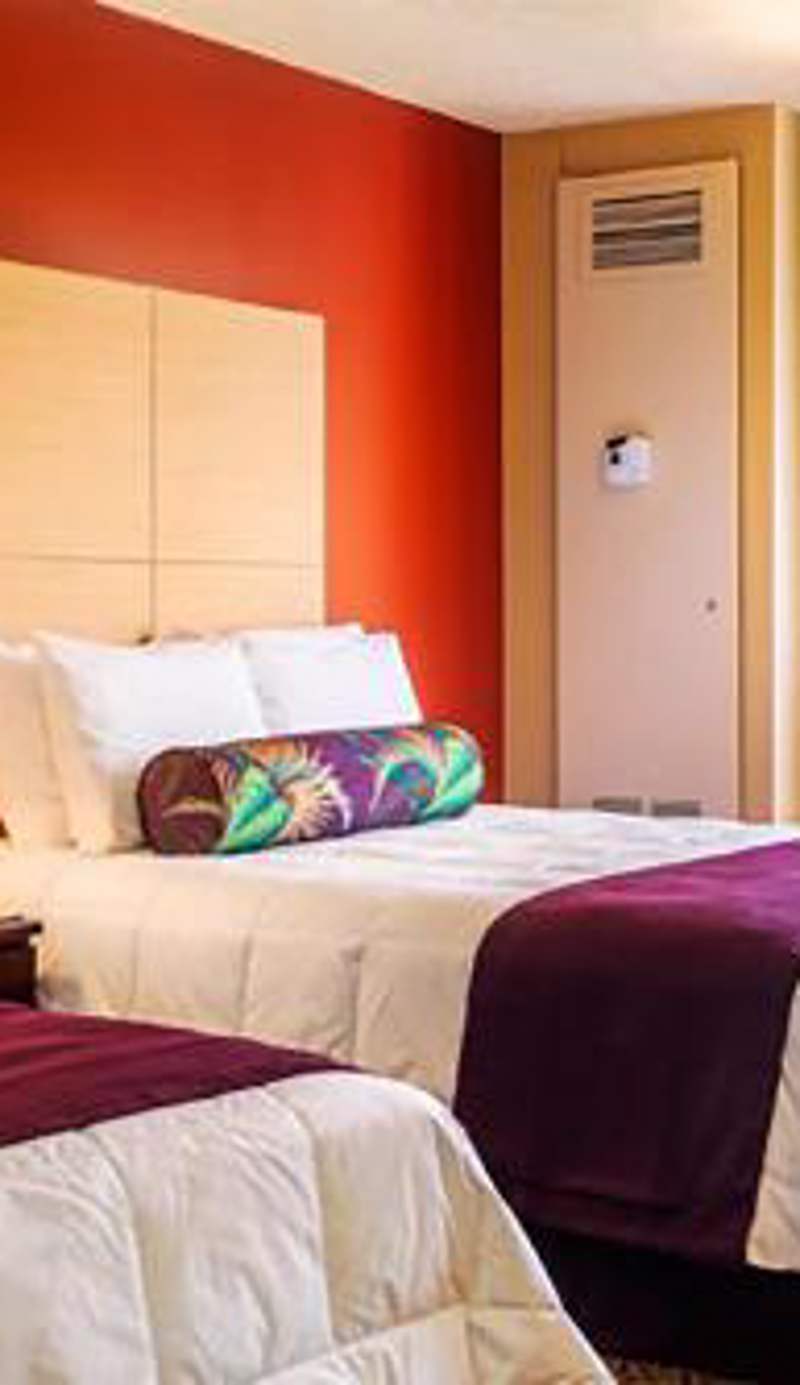 Hilo Hawaiian Hotel, Trademark Collection by Wyndham