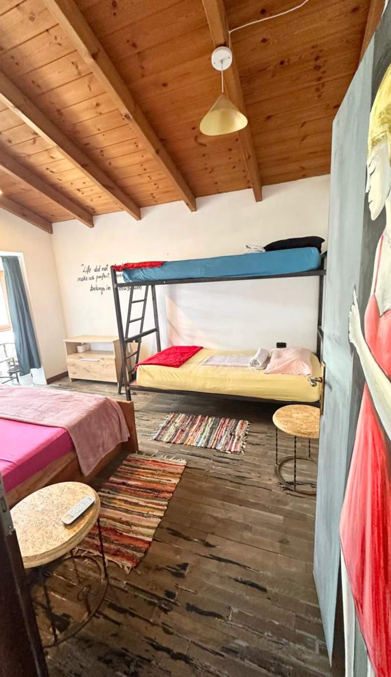 Divina Hostel