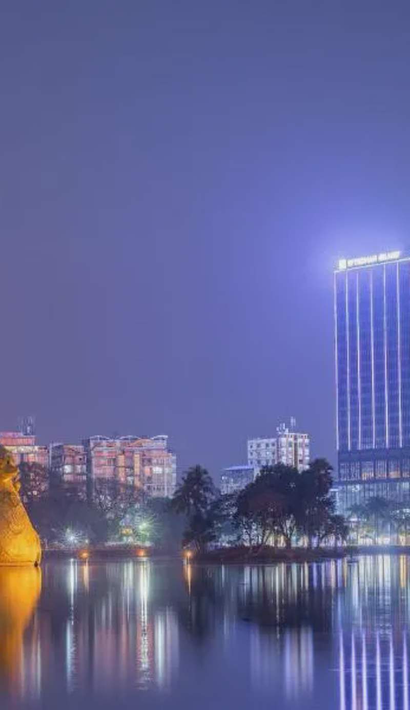 Wyndham Grand Yangon