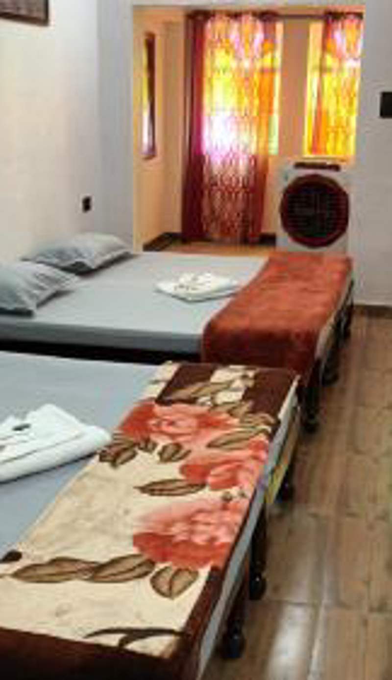 Jag Niwas Guest House & pure veg restaurant