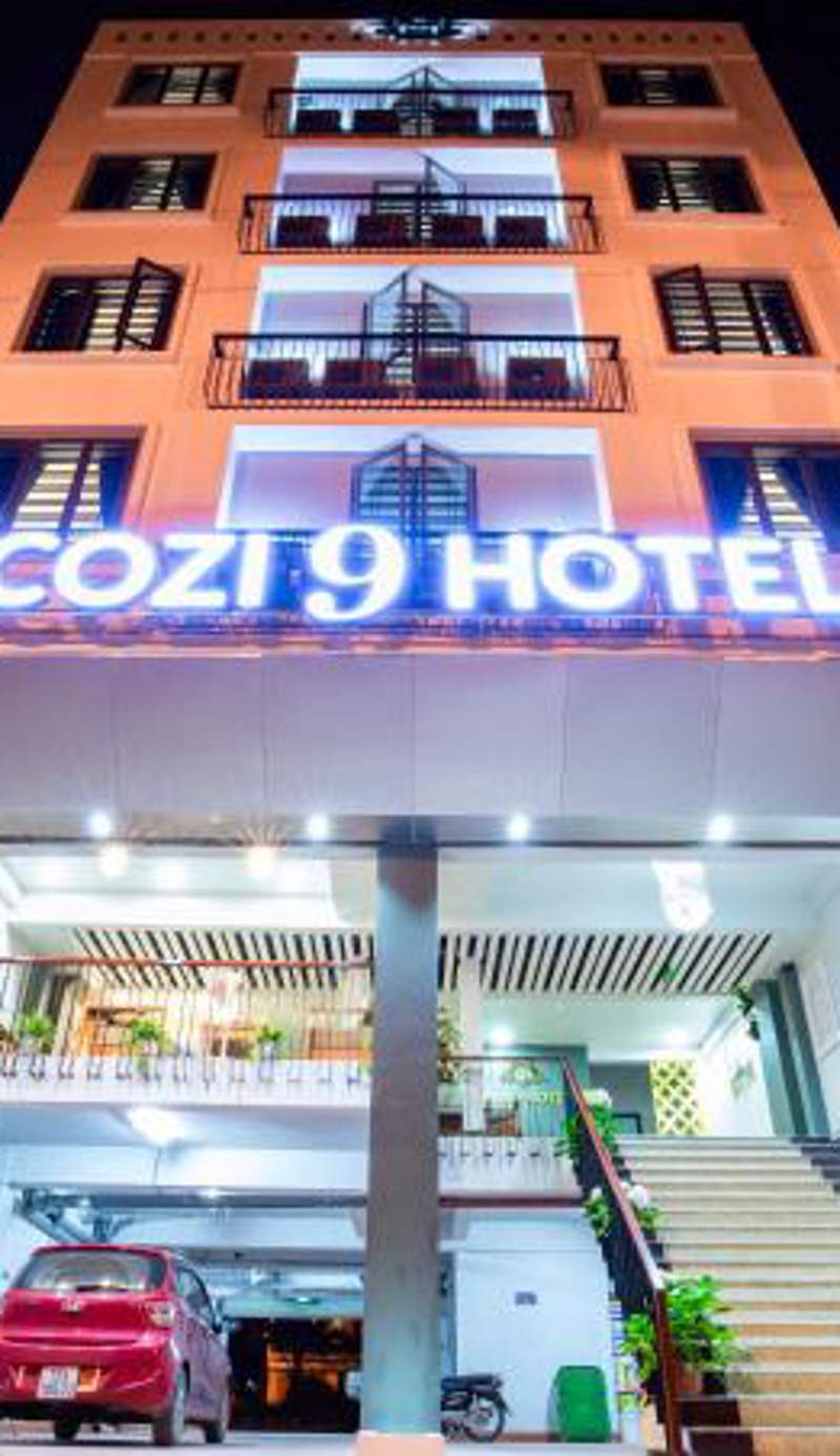 Cozi 9 Hotel