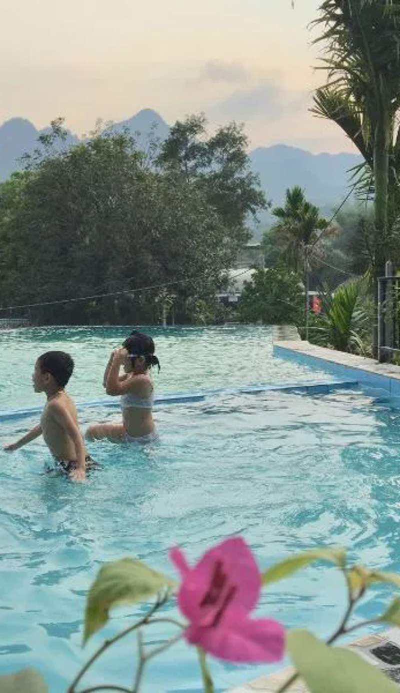 Mai Chau Sunset Boutique Hotel