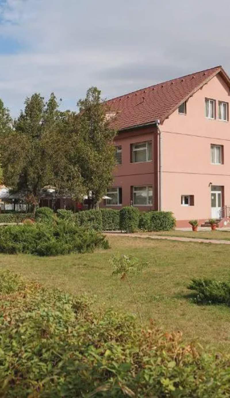 Hotel Pamira