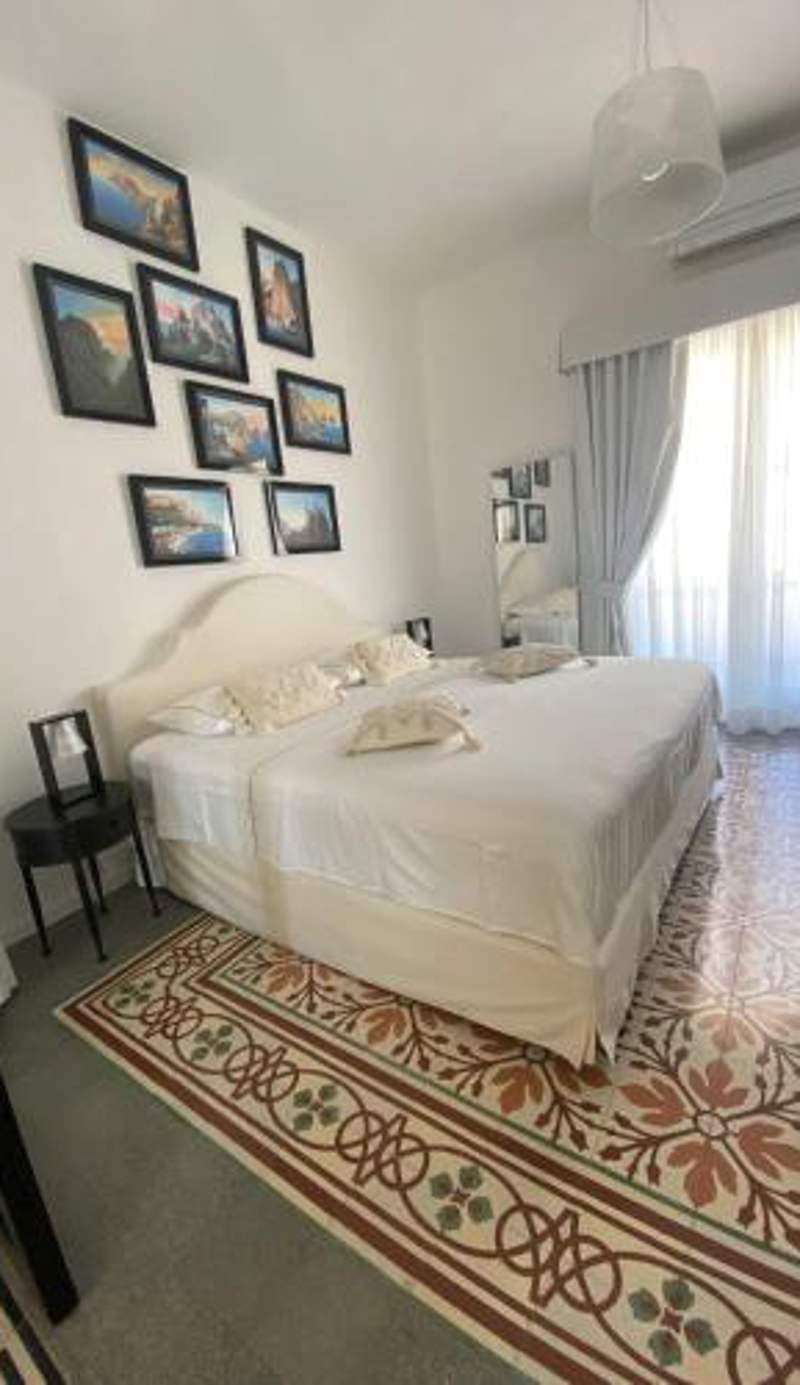 Top Central Suite
