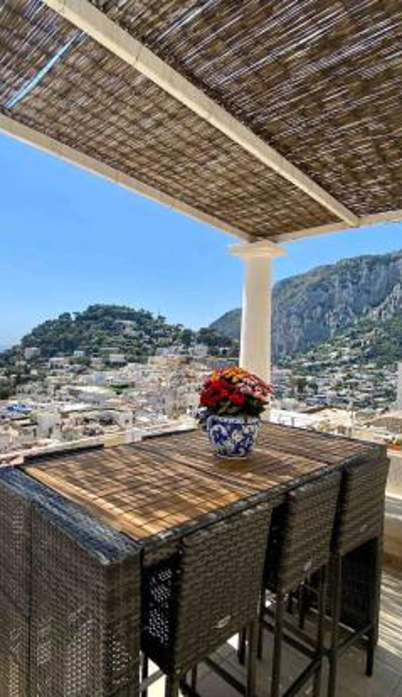 La Grande Perla 3 Bedroom Apartment