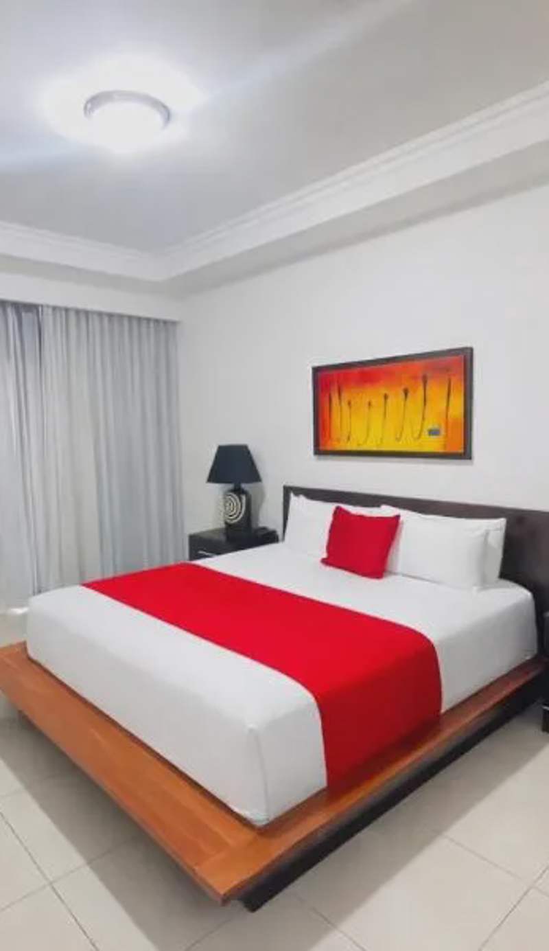 Hotel Galerias HN