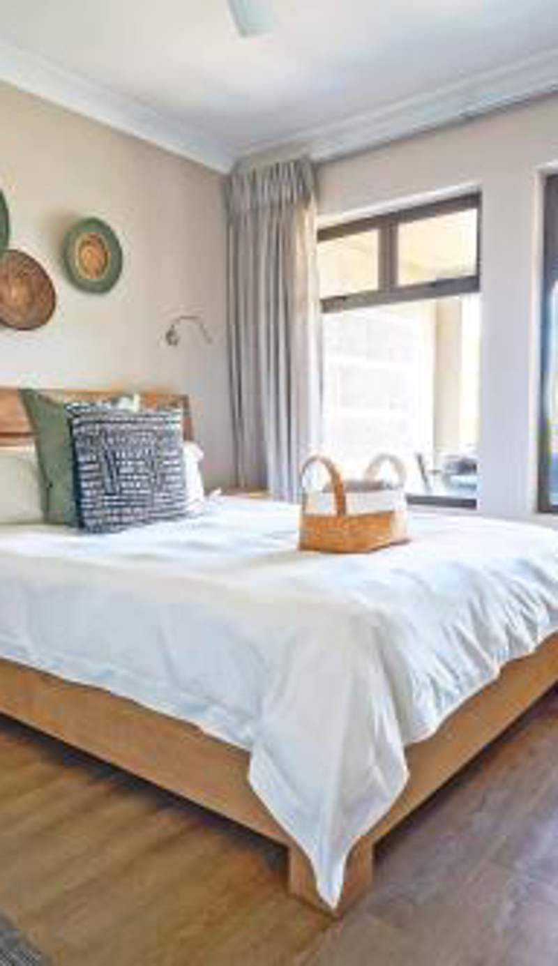 Modern self-catering apartment in a secure estate