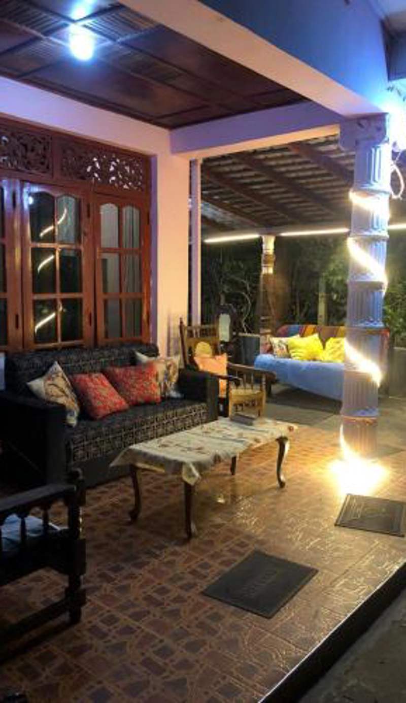 Thisal Guest House