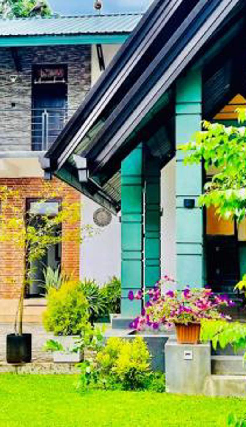 Aura Villa
