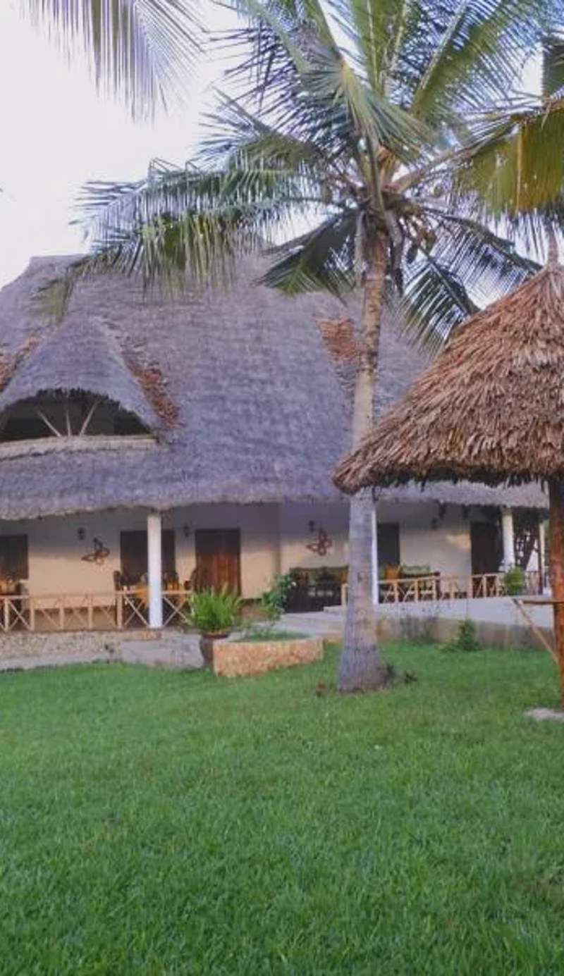 Queen K Cottages Watamu At Chrystal Homes