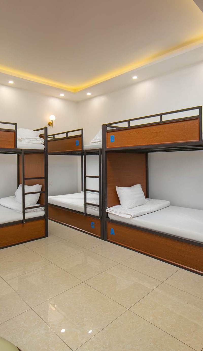 Hanoi Airport Suites Hostel & Travel