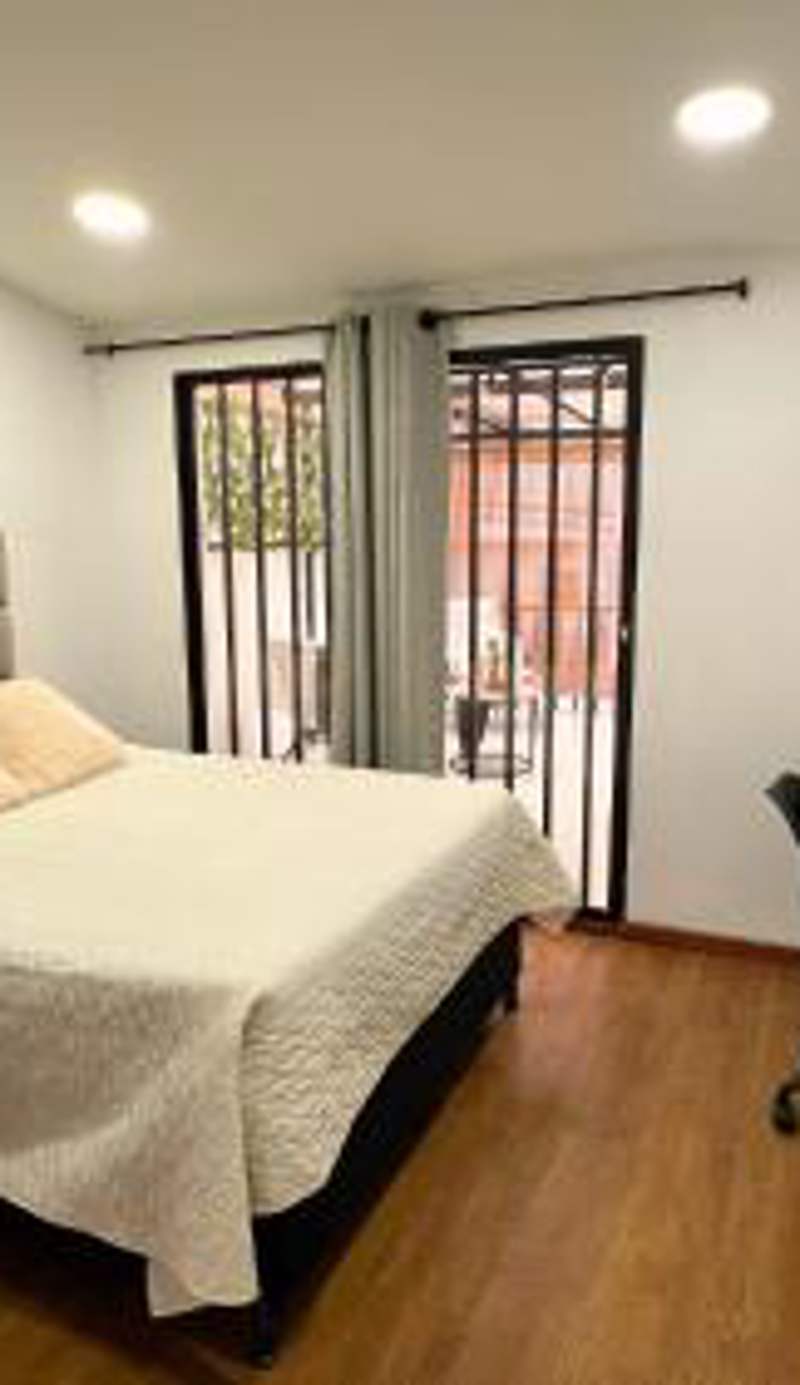 Apartamentos con Terraza Privada BBQ o Hamaca Vista panoramica, Cerca al Cable y Zona Rosa